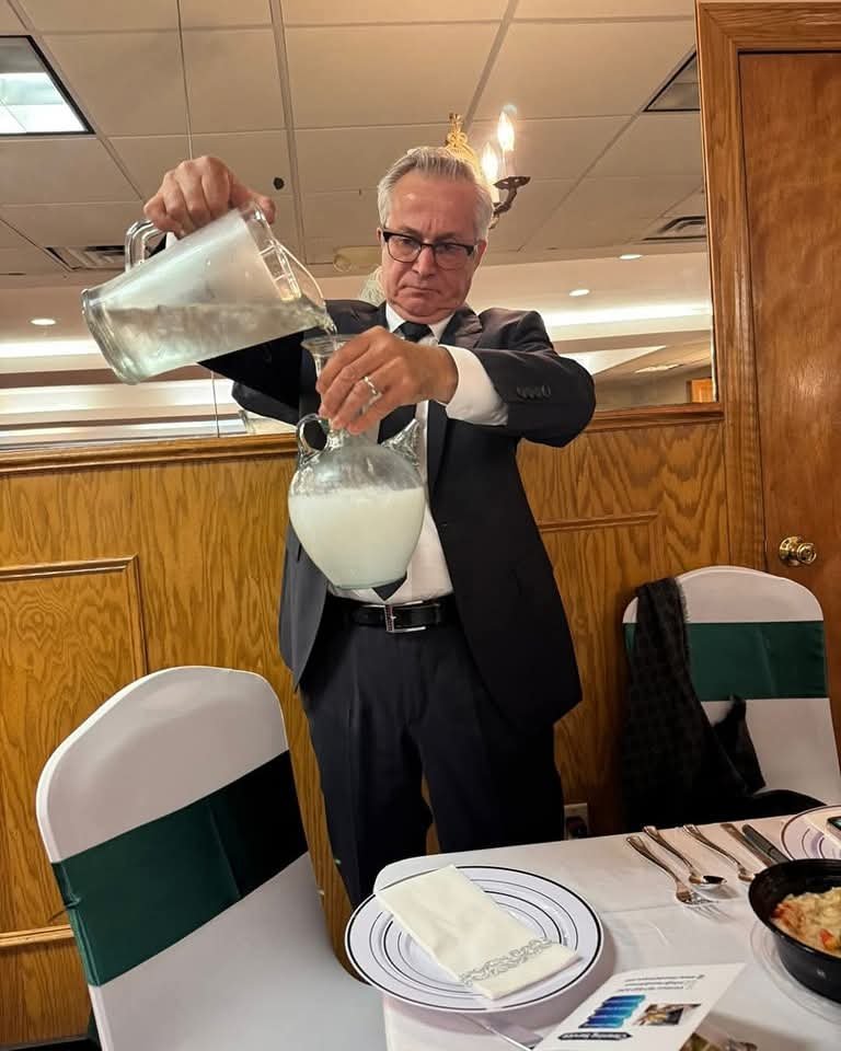 الزحلاوي من شو بينعرف 👇🏻👇🏻👇🏻🥃🥃