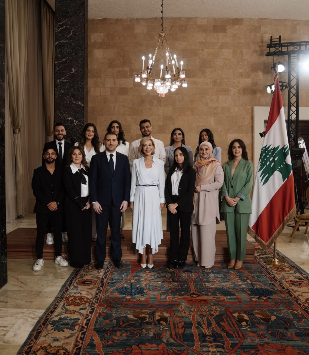 السيدة الأولى حاورت مجموعة من طلاب كلية الاعلام في الجامعة اللبنانية